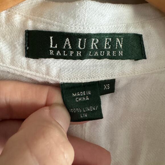 Lauren Ralph Lauren Embroidered Monogram Linen Button Front Top XS - Picture 3 of 4